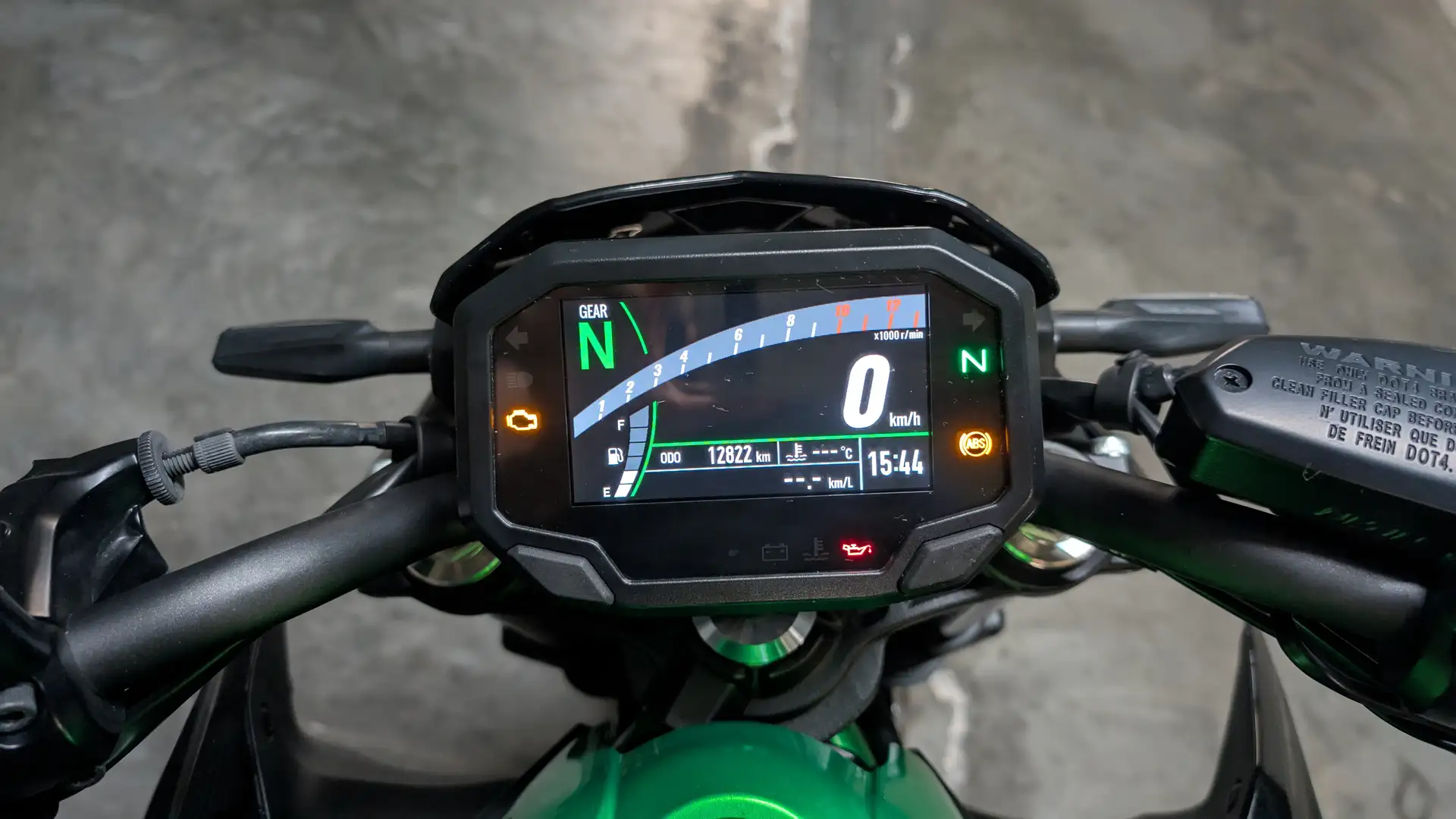 Kawasaki Z 650 Verde - 2