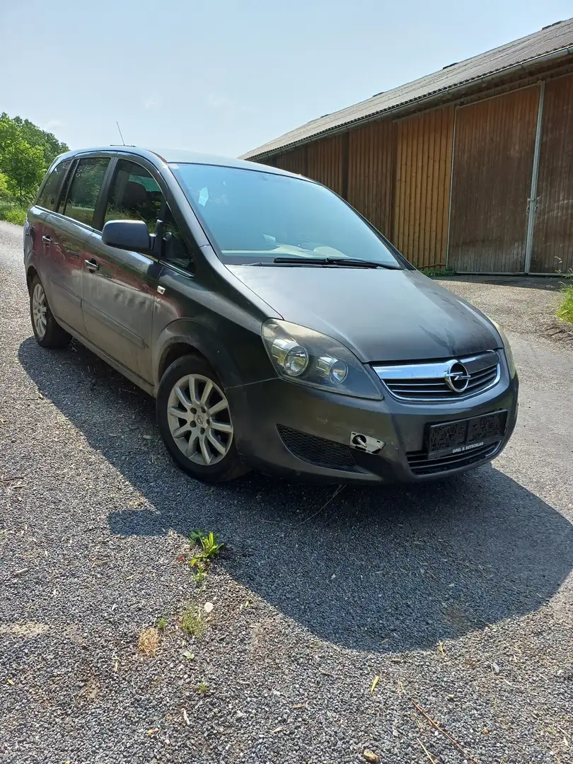 Opel Zafira 1,7 CDTI Edition Plus DPF - 1