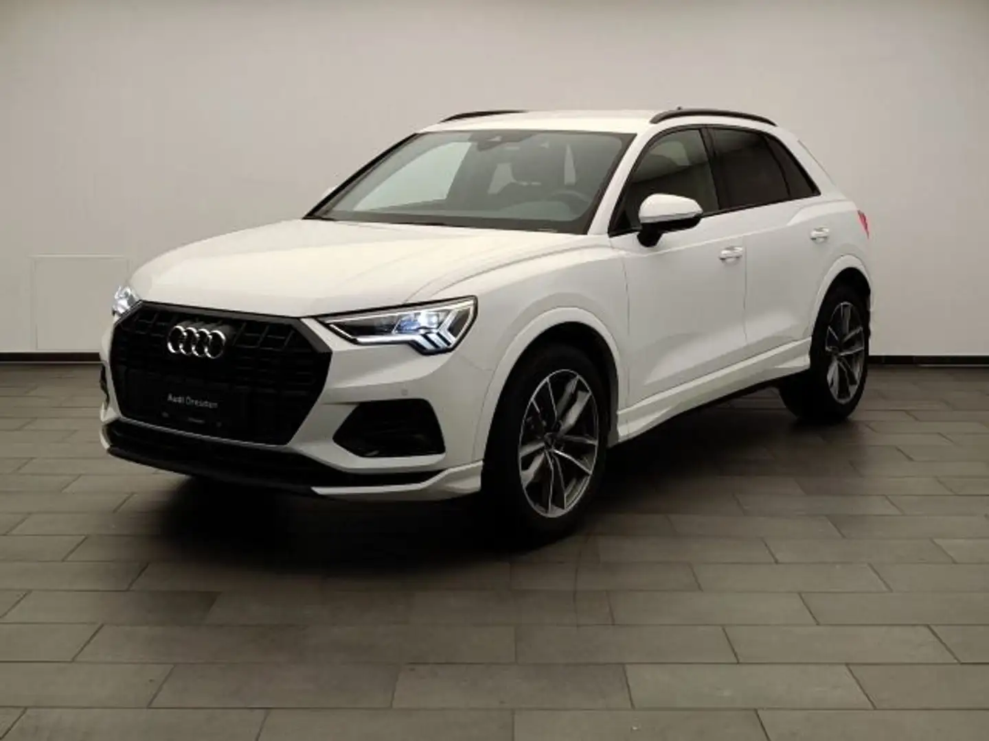 Audi Q3 advanced 35 TFSI S tronic I Standheizung/AHK Weiß - 2