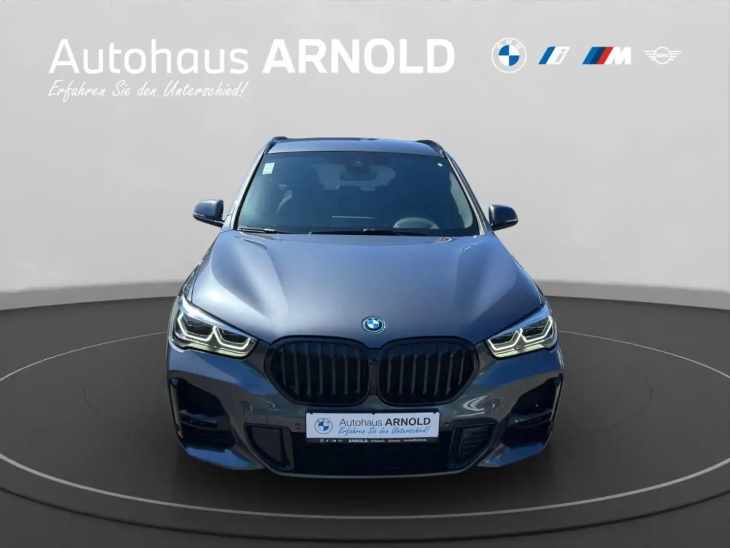 BMW X1 xDrive25e M Sportpaket Navi Head-Up HiFi-HK. AHK Grijs - 2