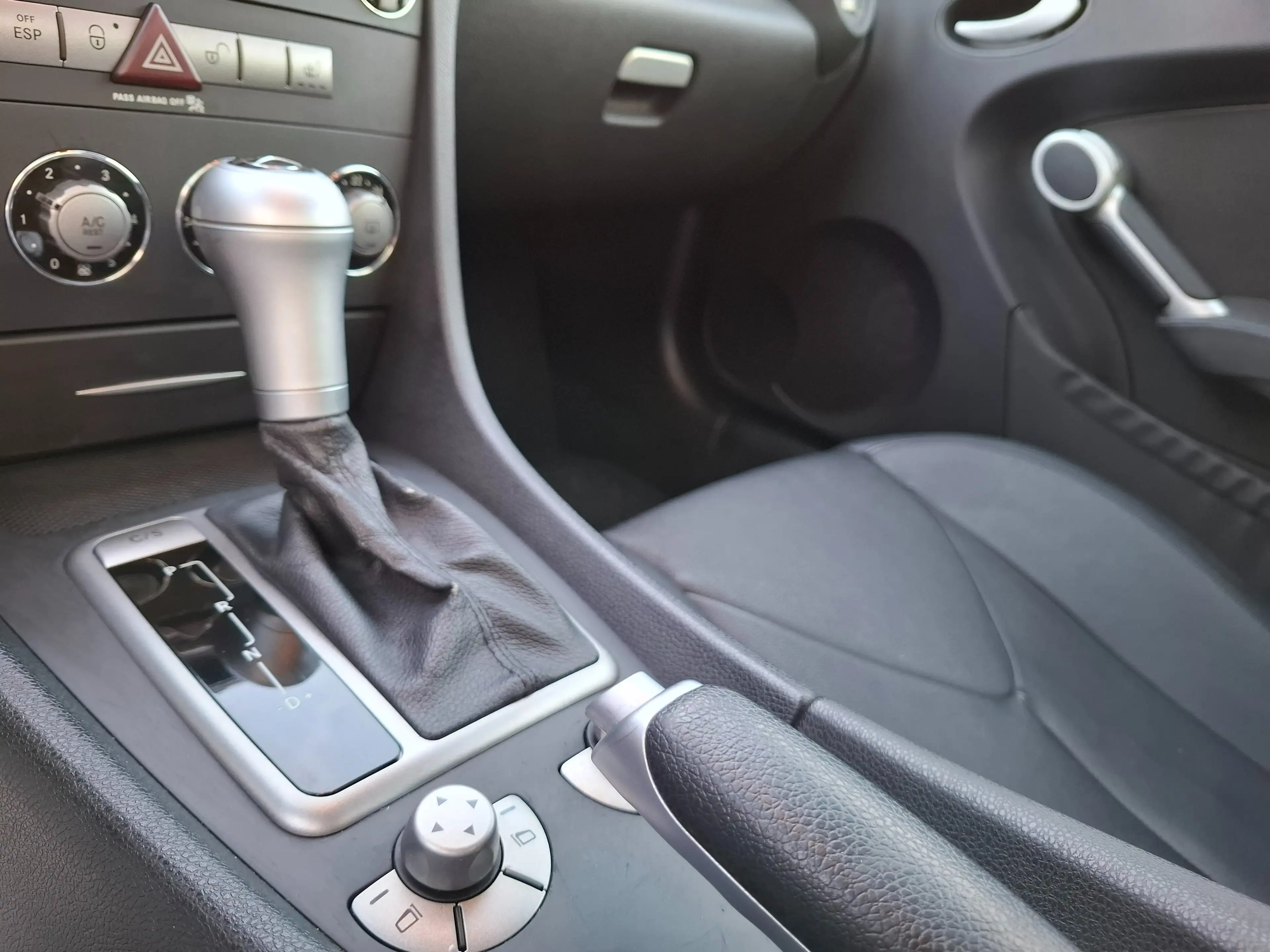 Mercedes-Benz SLK 200 SLK 200 Kompressor Cabrio (171.442) *Automatik* — photo 11