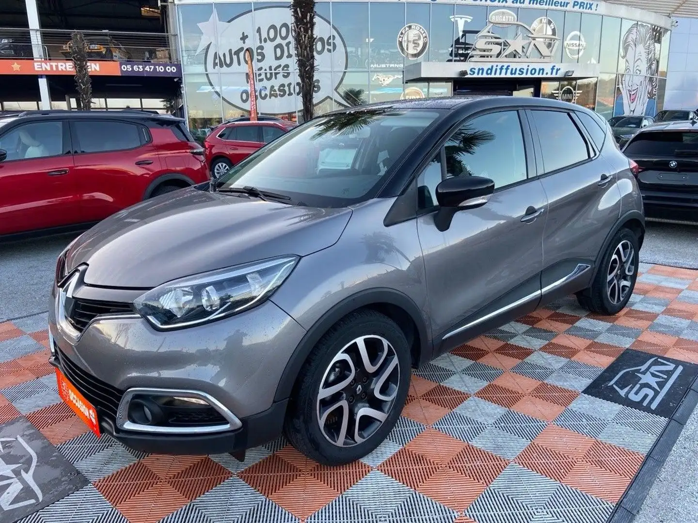 Renault Captur 1.5 DCI 90 INTENS R-LINK CAMERA Gris - 1