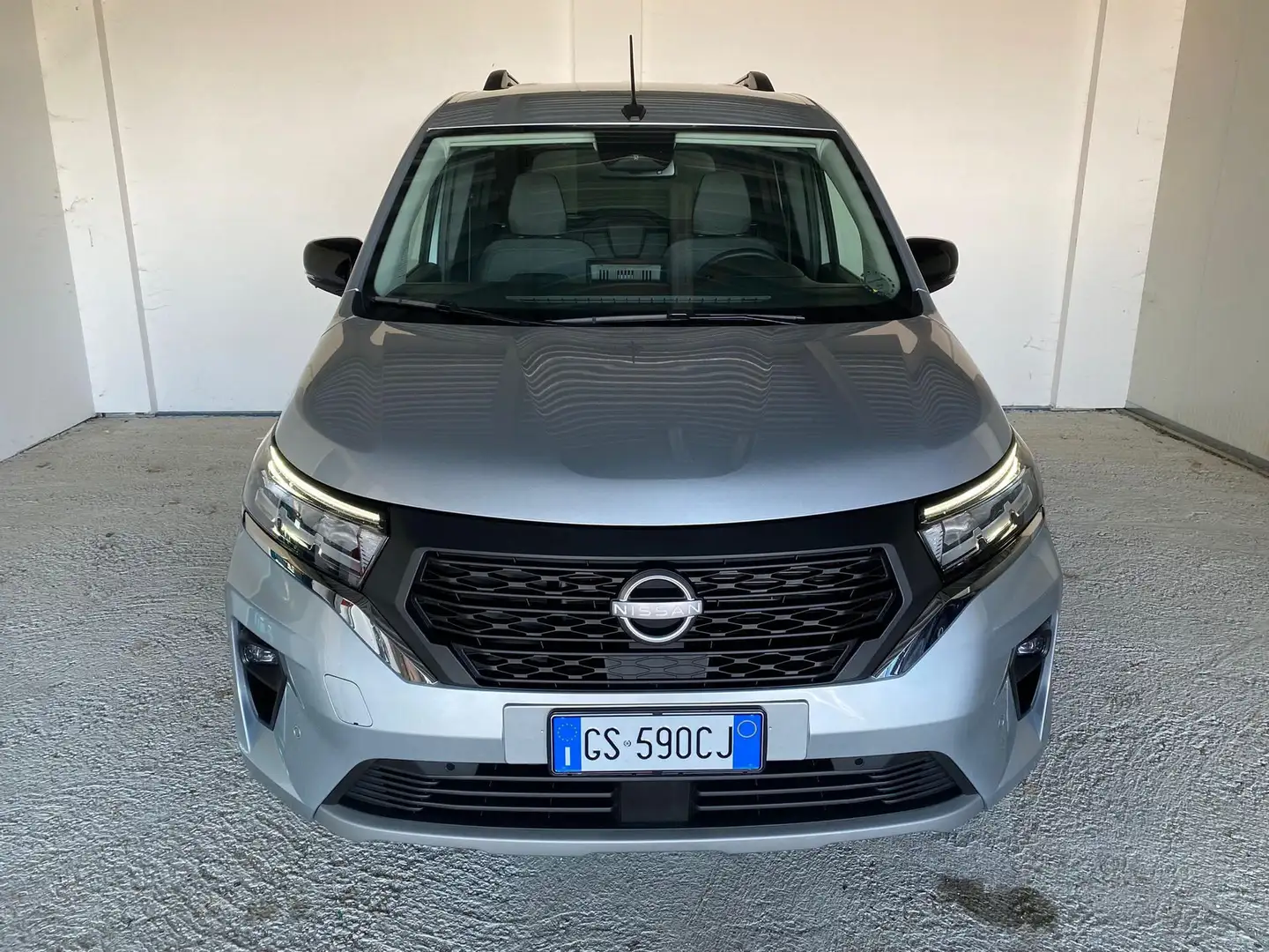 Nissan Townstar TOWNSTAR 1.3 130 CV N-Connecta con desing pack Gri - 1