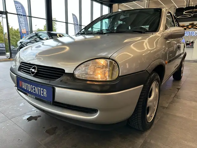 Opel Corsa view 4