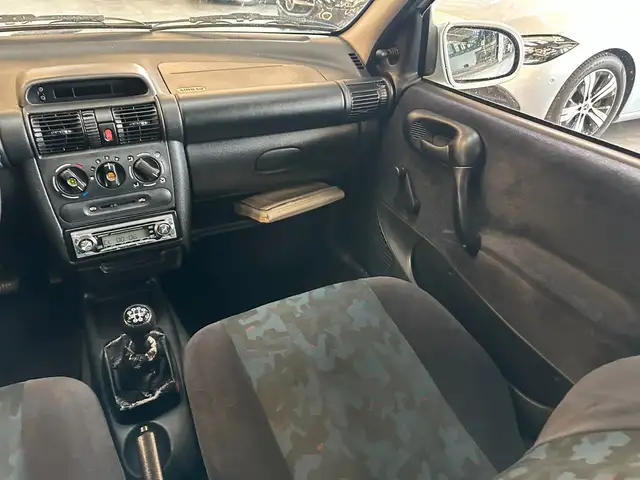 Opel Corsa view 30