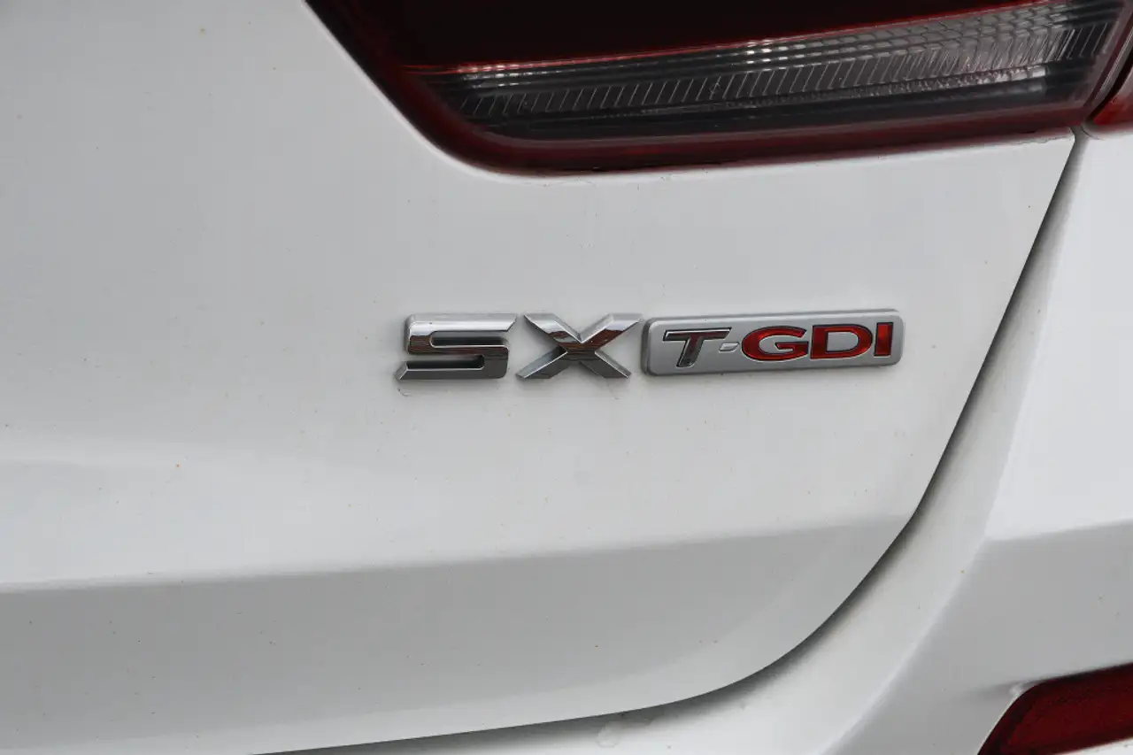 Kia Optima снимка Kia Optima