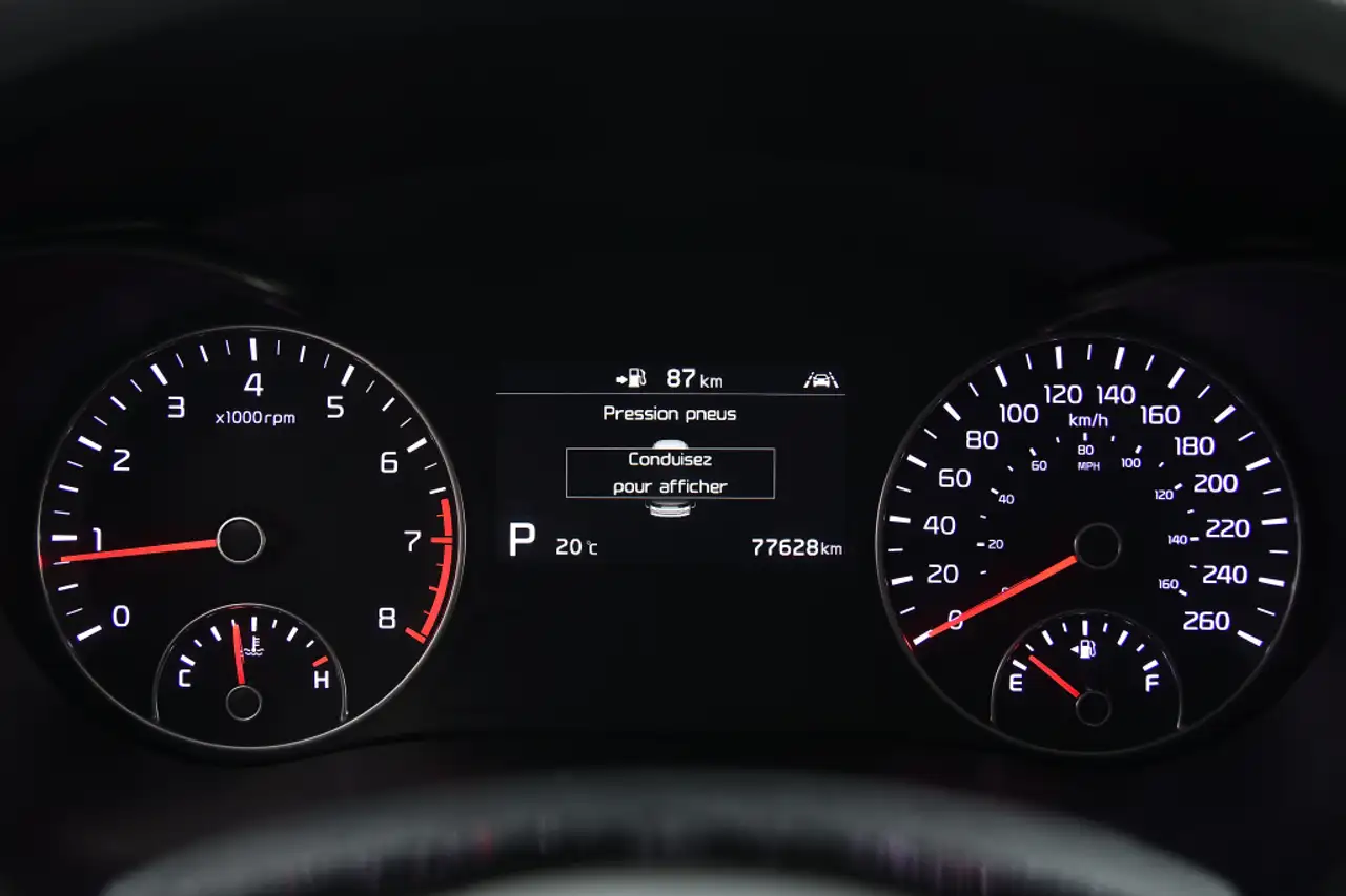 Kia Optima снимка Kia Optima