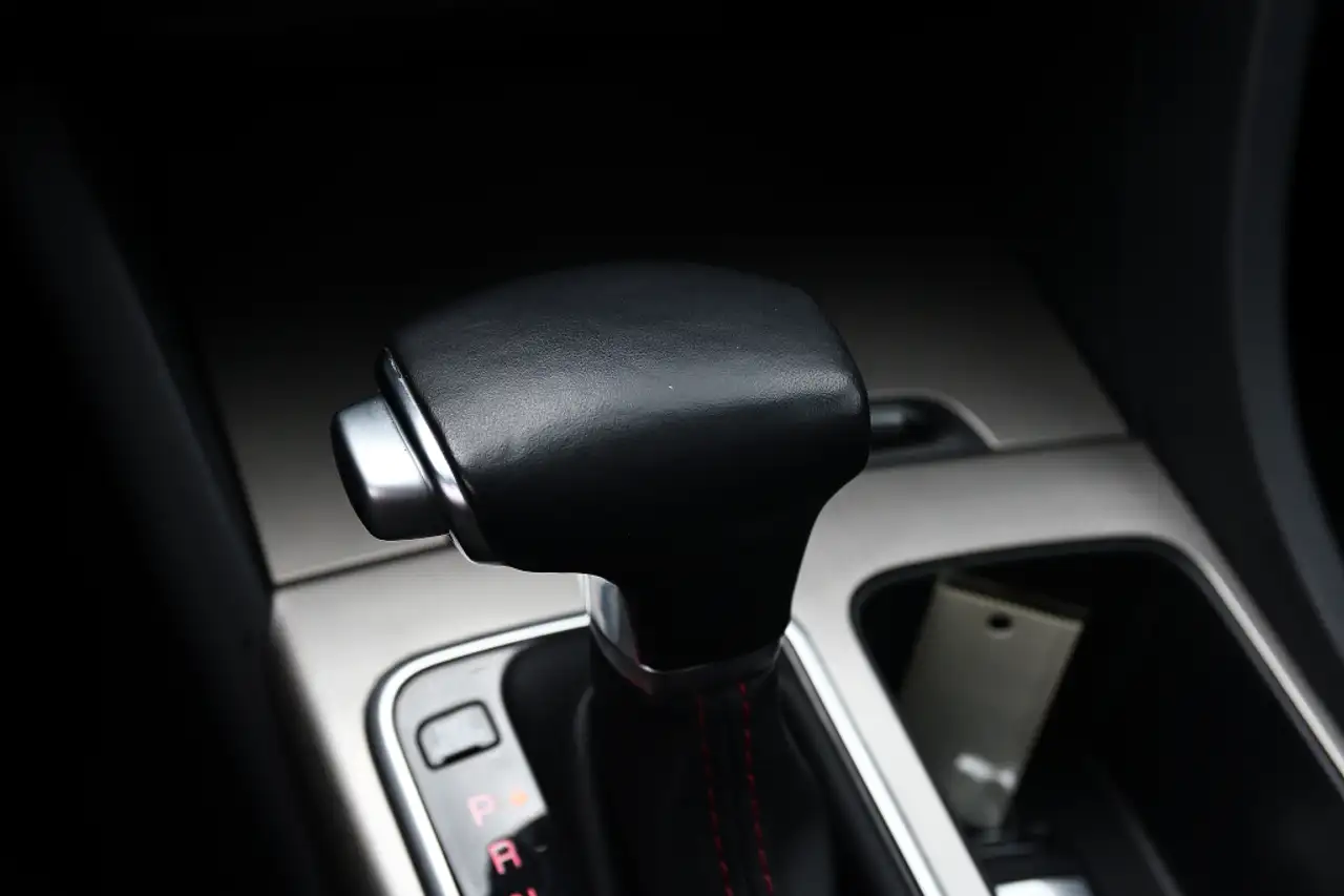 Kia Optima снимка Kia Optima