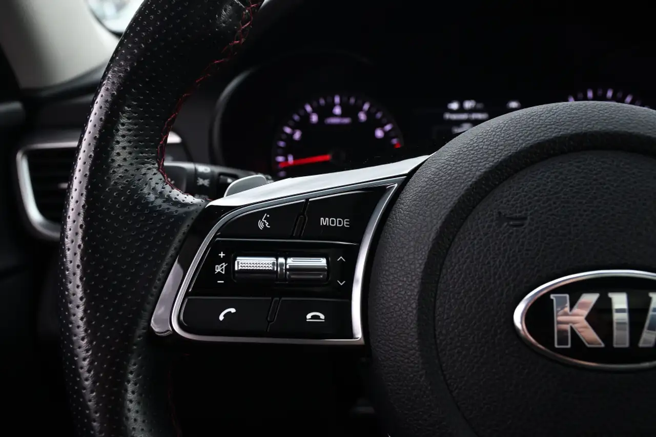 Kia Optima снимка Kia Optima
