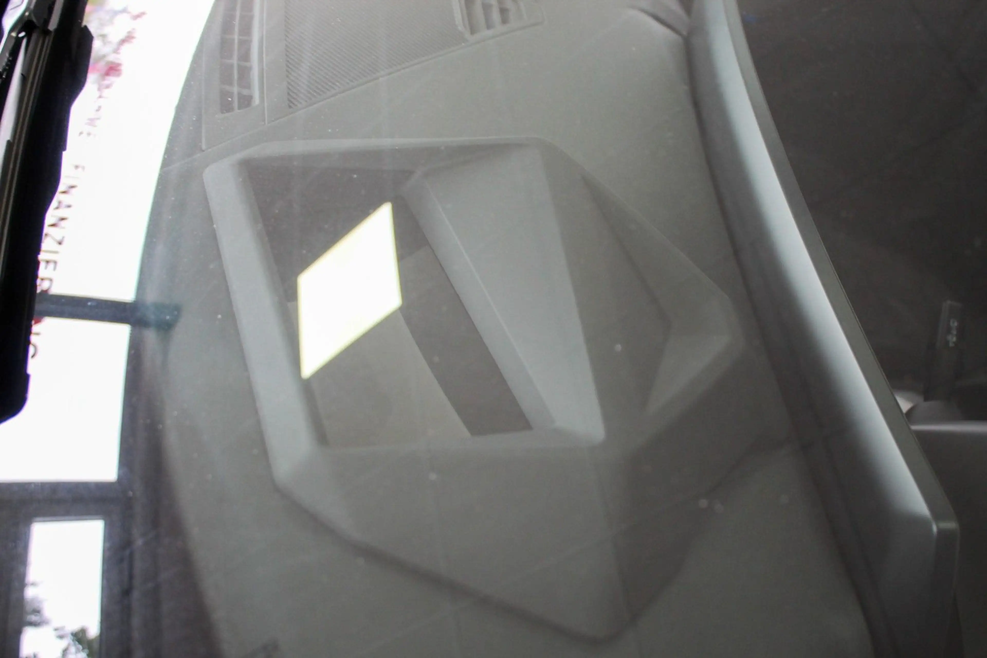 BMW 223 Gran Coupe 223 xDrive M Sport HUD — photo 13