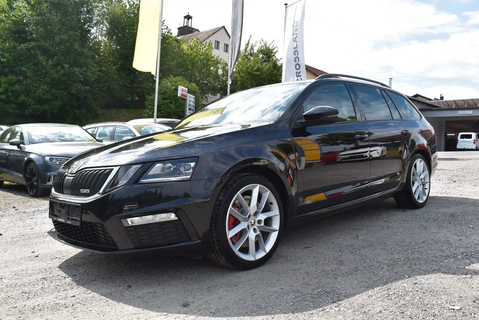 Skoda Octavia Combi RS "Standheizung/Kamera/SHZ/ACC" Schwarz - 2
