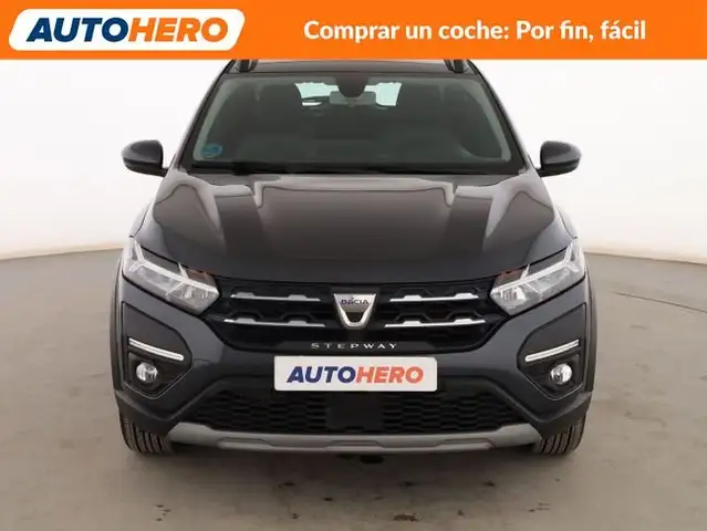 Dacia Sandero view 9