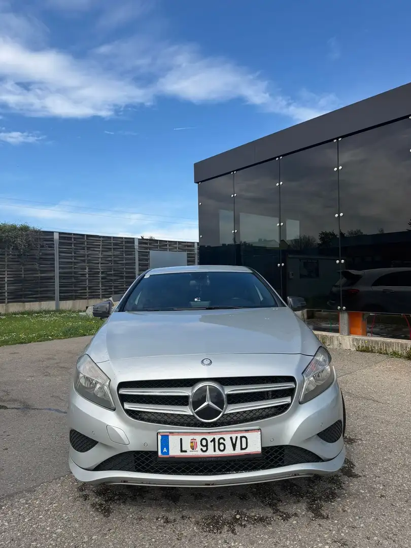 Mercedes-Benz A 180 BlueEFFICIENCY Edition - 2