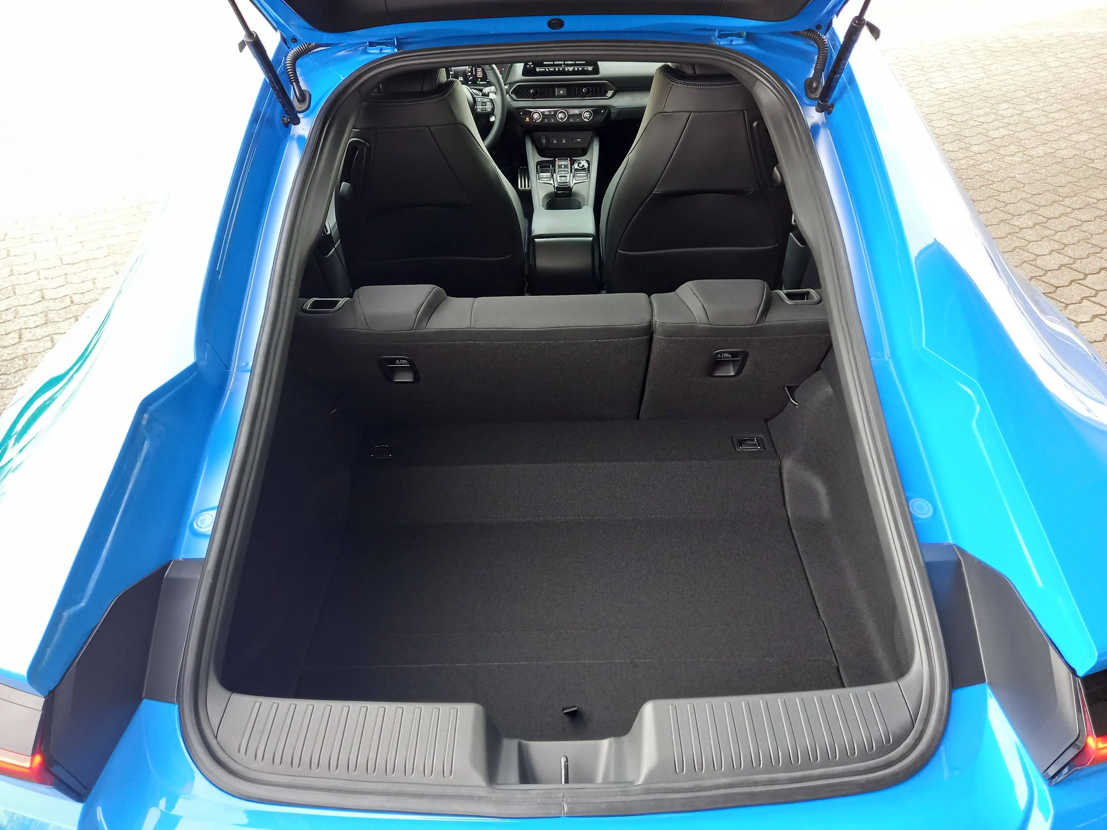 Honda Prelude 2.0 i-MMD e:HEV Advance — photo 9
