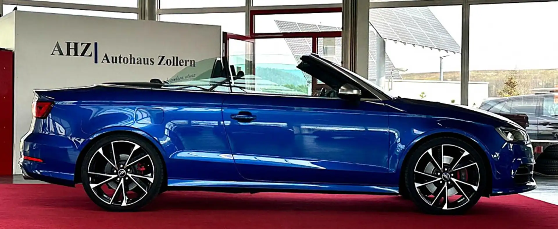 Audi S3 2.0 TFSI quattro Tempomat LEDER Navi S-Sportsitze Modrá - 2