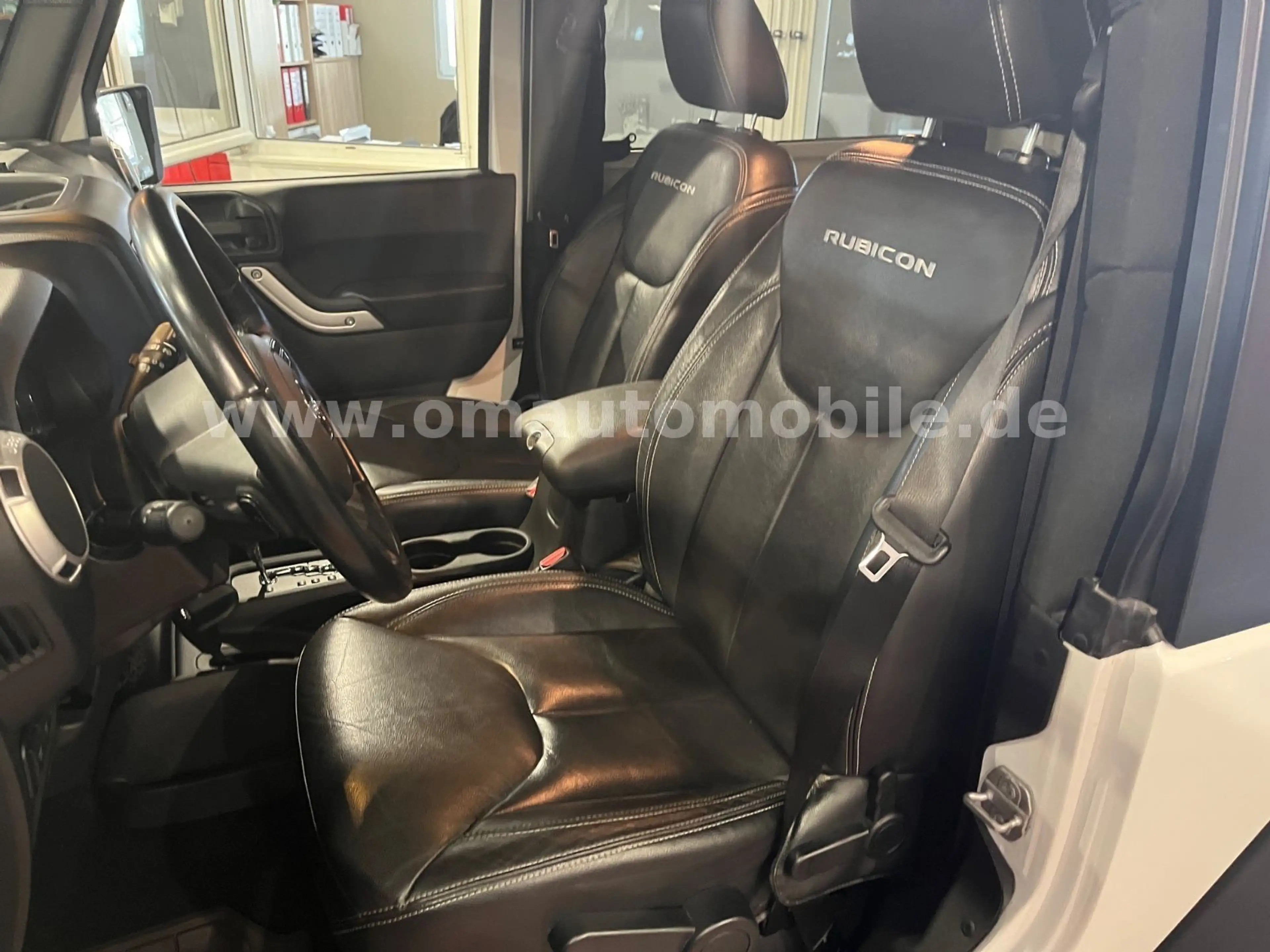Jeep Wrangler / Wrangler Unlimited Rubicon *Dual Top* — photo 7