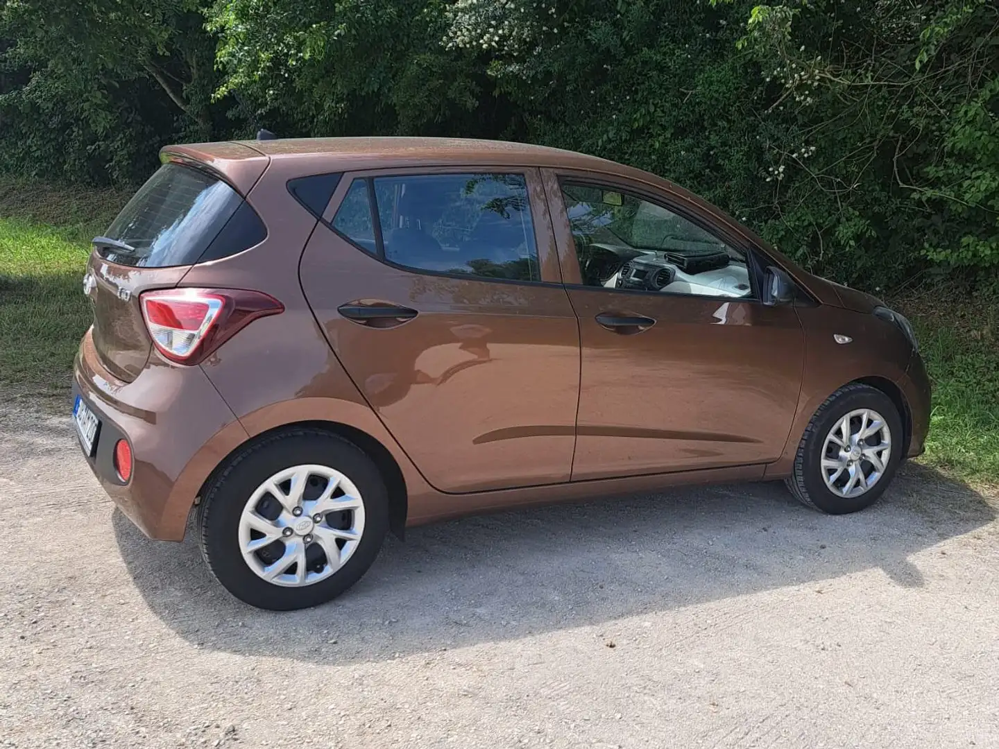 Hyundai i10 i10 1.0 Brown - 1