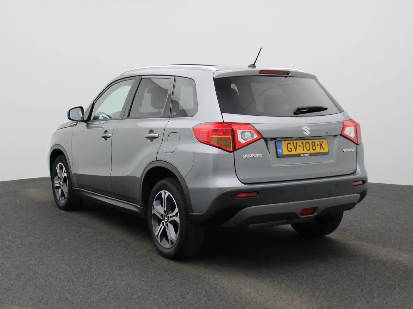 Suzuki Vitara 1.6 High Executive | Panoramadak | Achteruitrijcam Grijs - 2