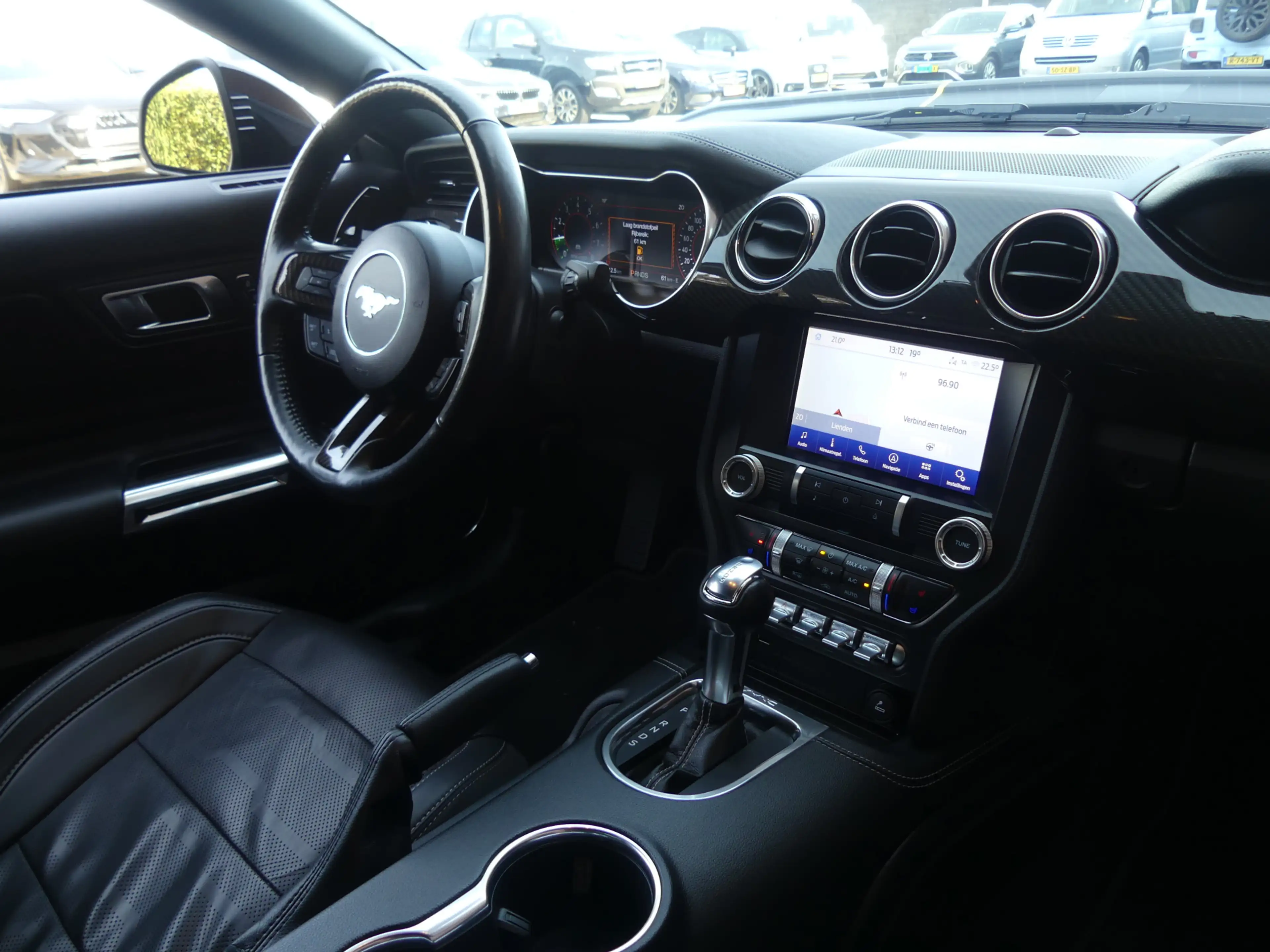 Ford Mustang Fastback 5.0 V8 GT Dark Horse — photo 2