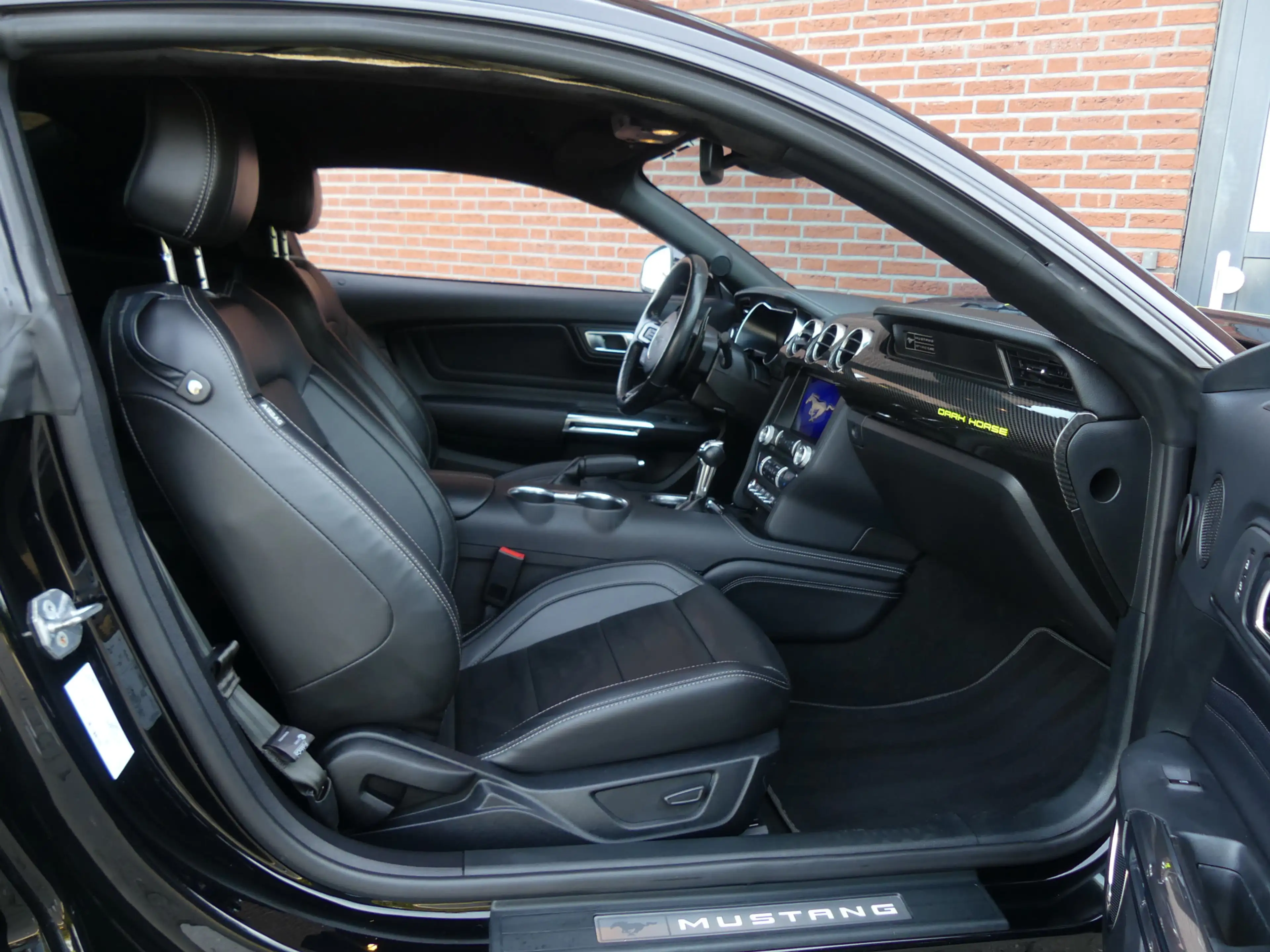 Ford Mustang Fastback 5.0 V8 GT Dark Horse — photo 7