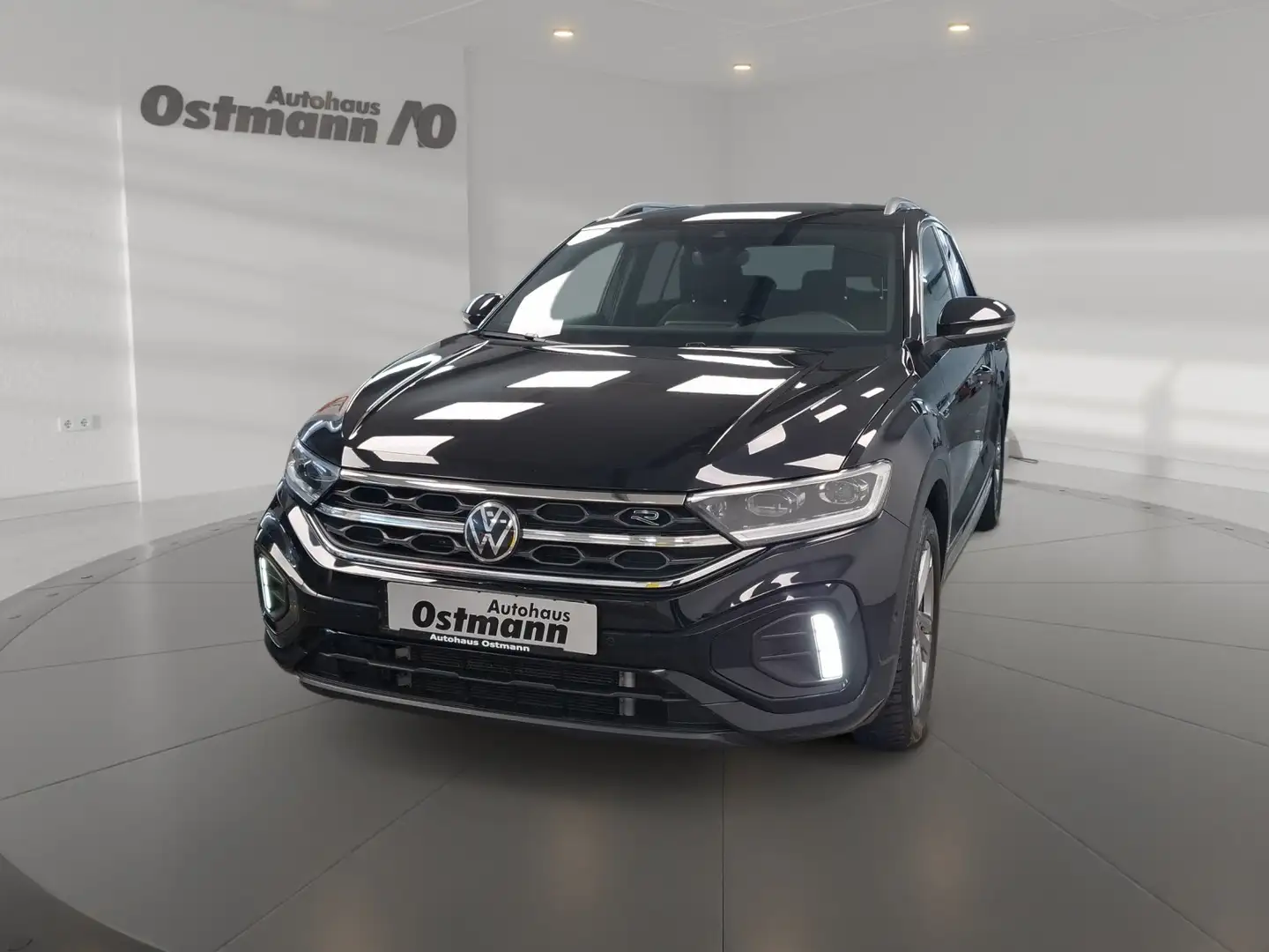 Volkswagen T-Roc 1.5 TSI R-Line AHK Massage RFK Navi ACC Schwarz - 1