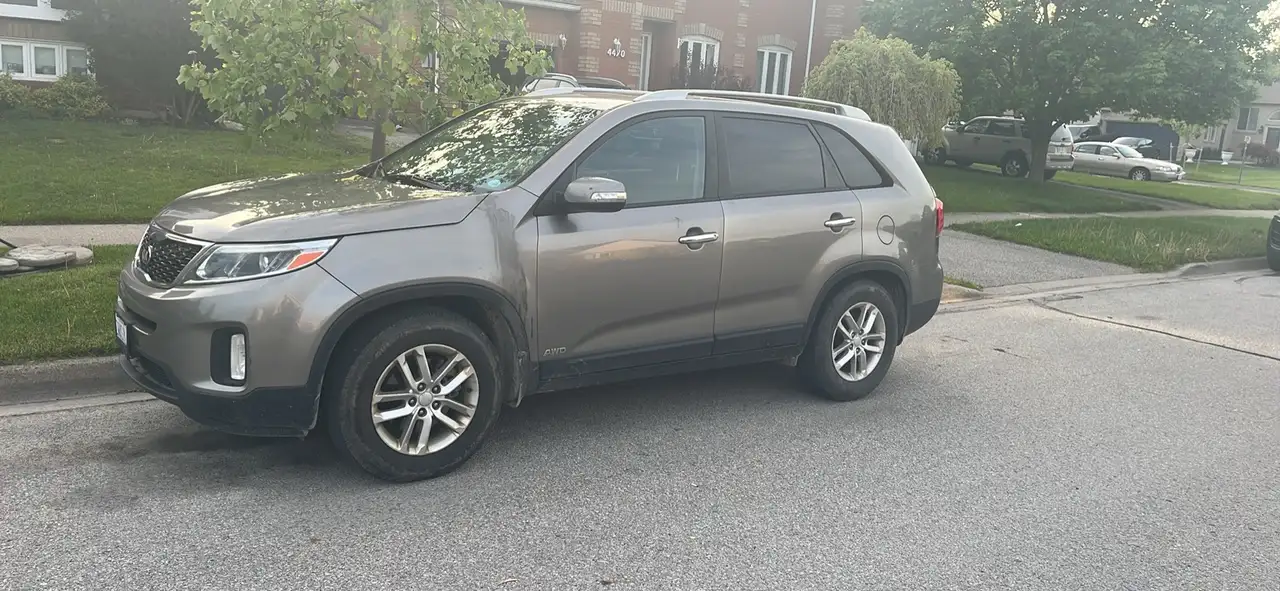 Kia Sorento снимка Kia Sorento