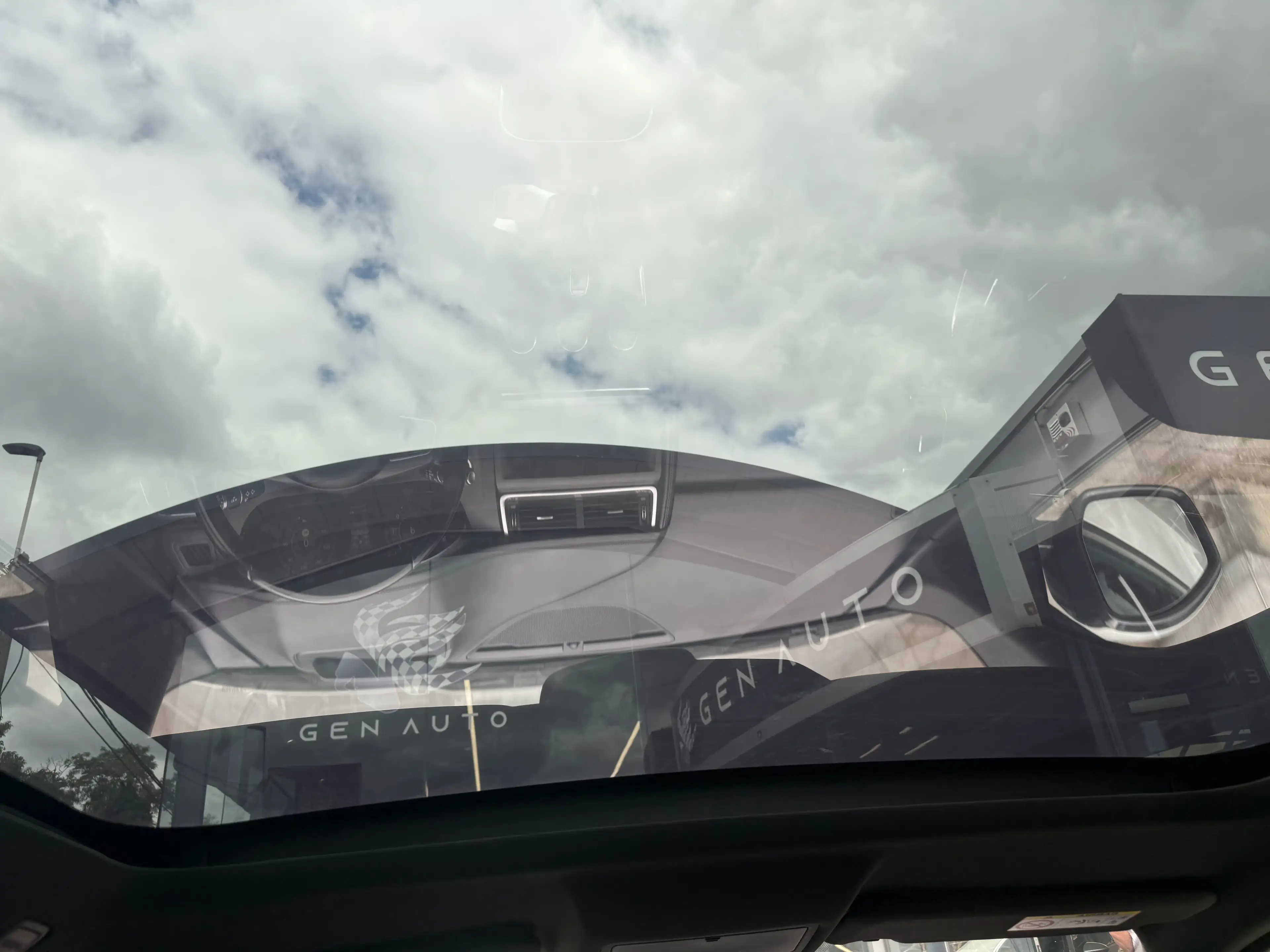 Jaguar E-Pace E-Pace 2.0 D AWD HSE — photo 15