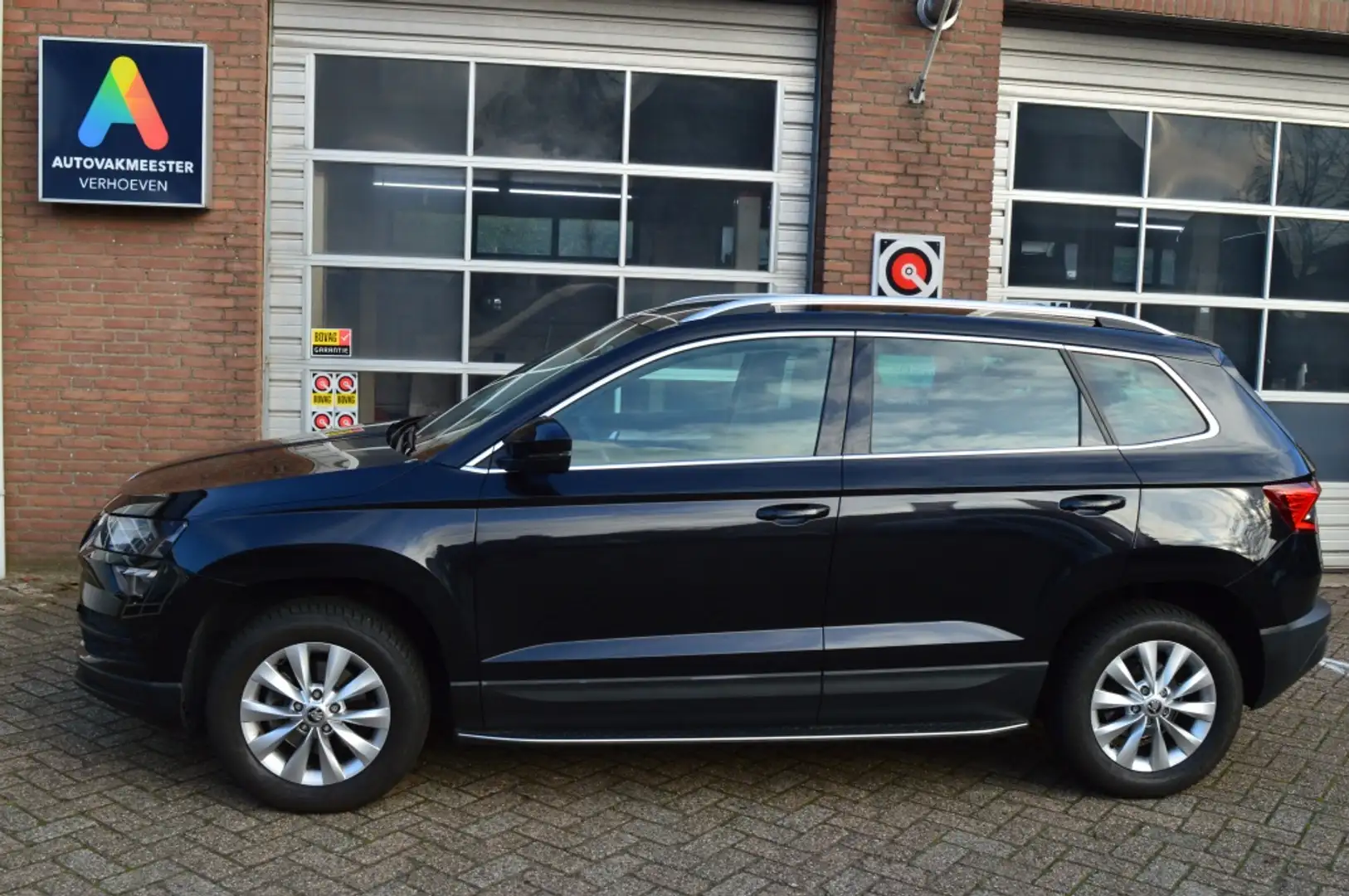 Skoda Karoq Navigatie, Cruise controle, 1.0 TSI Clever Ed. Aut Noir - 2