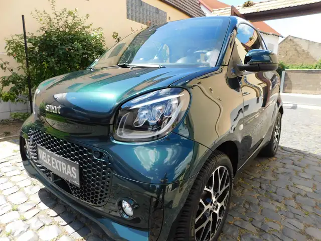 Smart ForTwo el drive EQ Prime+Leder+LED+Pano+JLB Sound+Exlusive+Winter+Plus Paket,u v mehr,2.Hd. DB S Heftg.