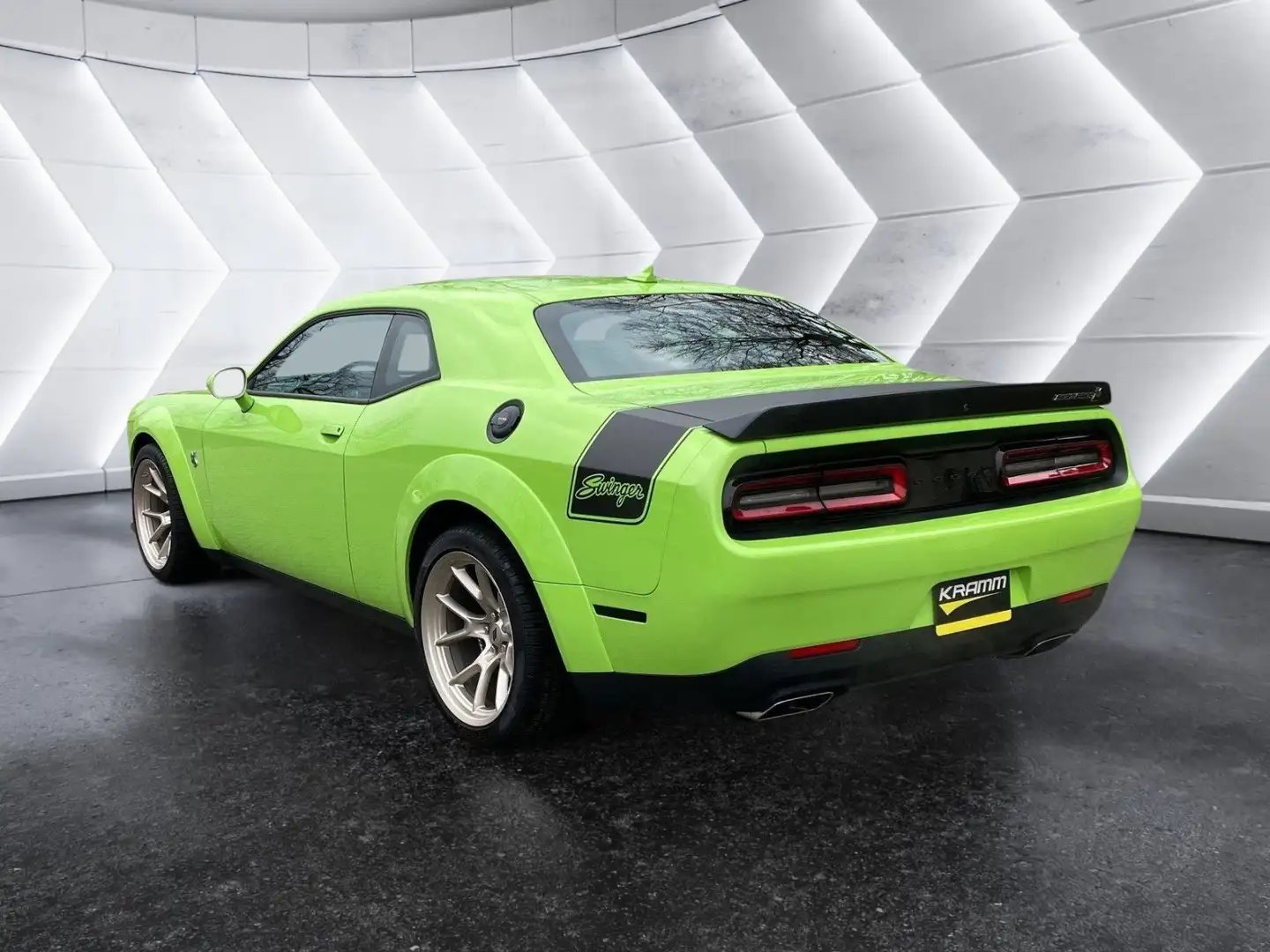 Dodge Challenger R/T V8 Scat Pack 392 Widebody Swinger LED Sportp. Verde - 2
