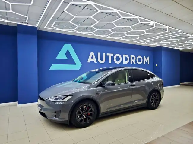 Tesla Model X P90D AWD