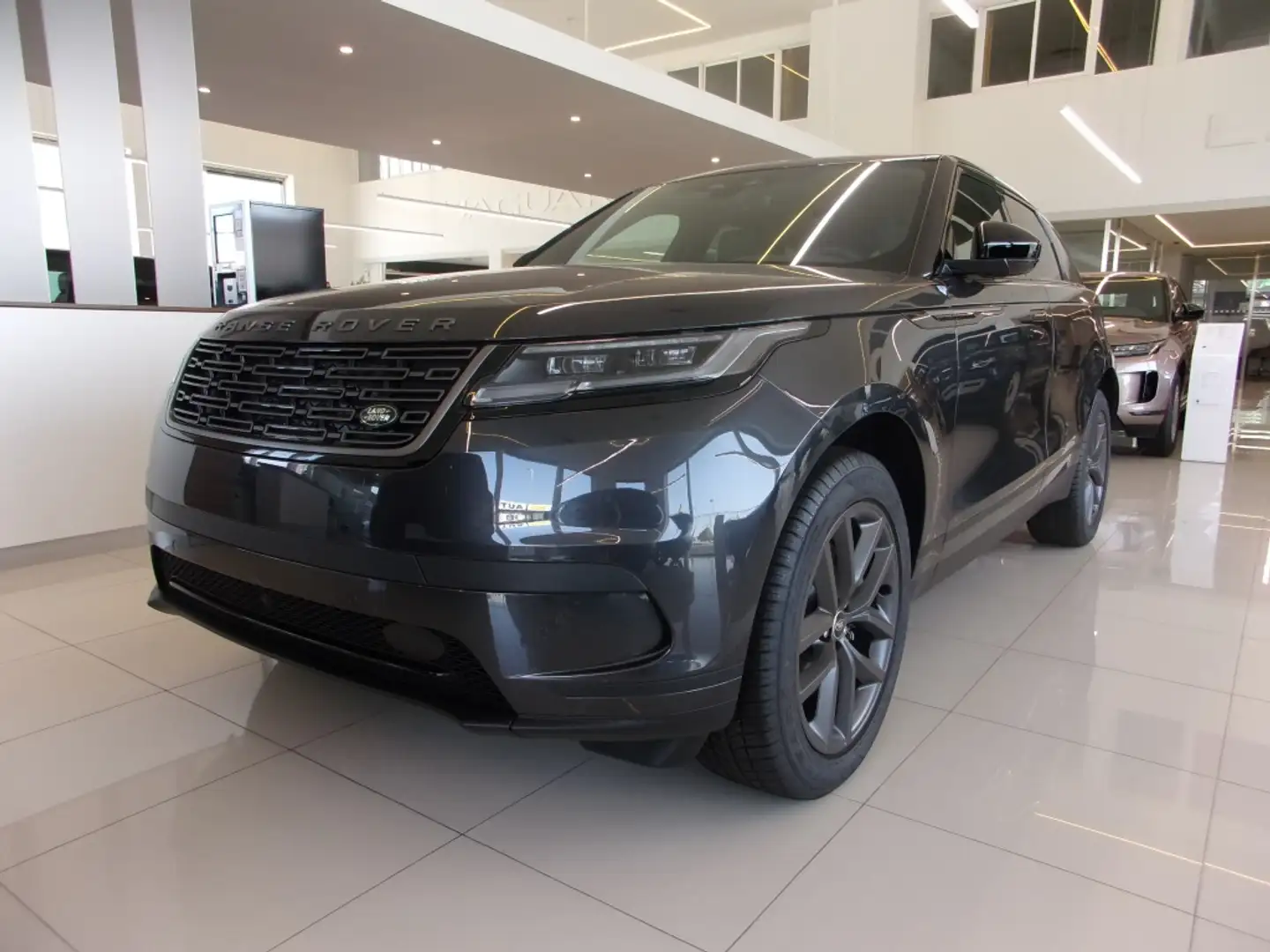 Land Rover Range Rover Velar 2.0D I4 MHEV S 4WD Aut. 204 Gris - 2
