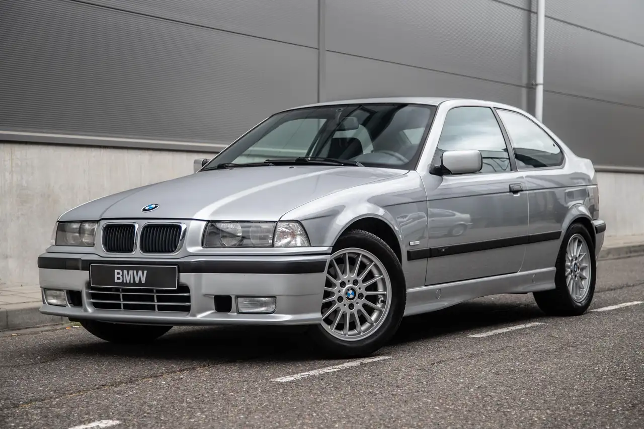 BMW 323 3-serie Compact 323ti M Sport | Handbak | 153.000K, foto 1