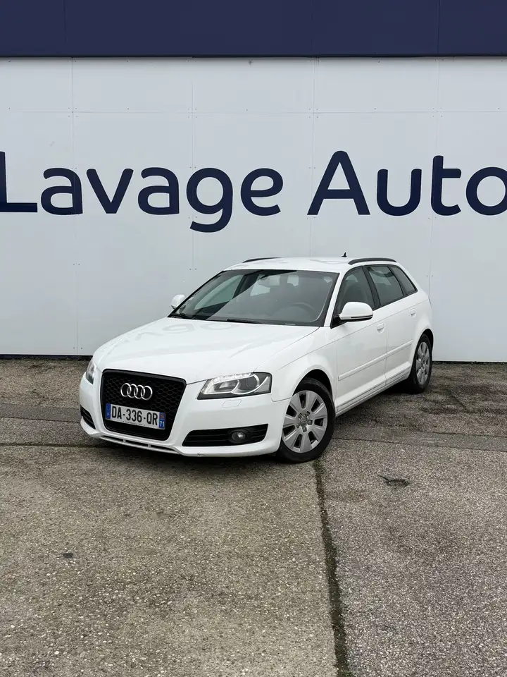 Audi A3 Sportback 2.0 TDI 140 DPF S line