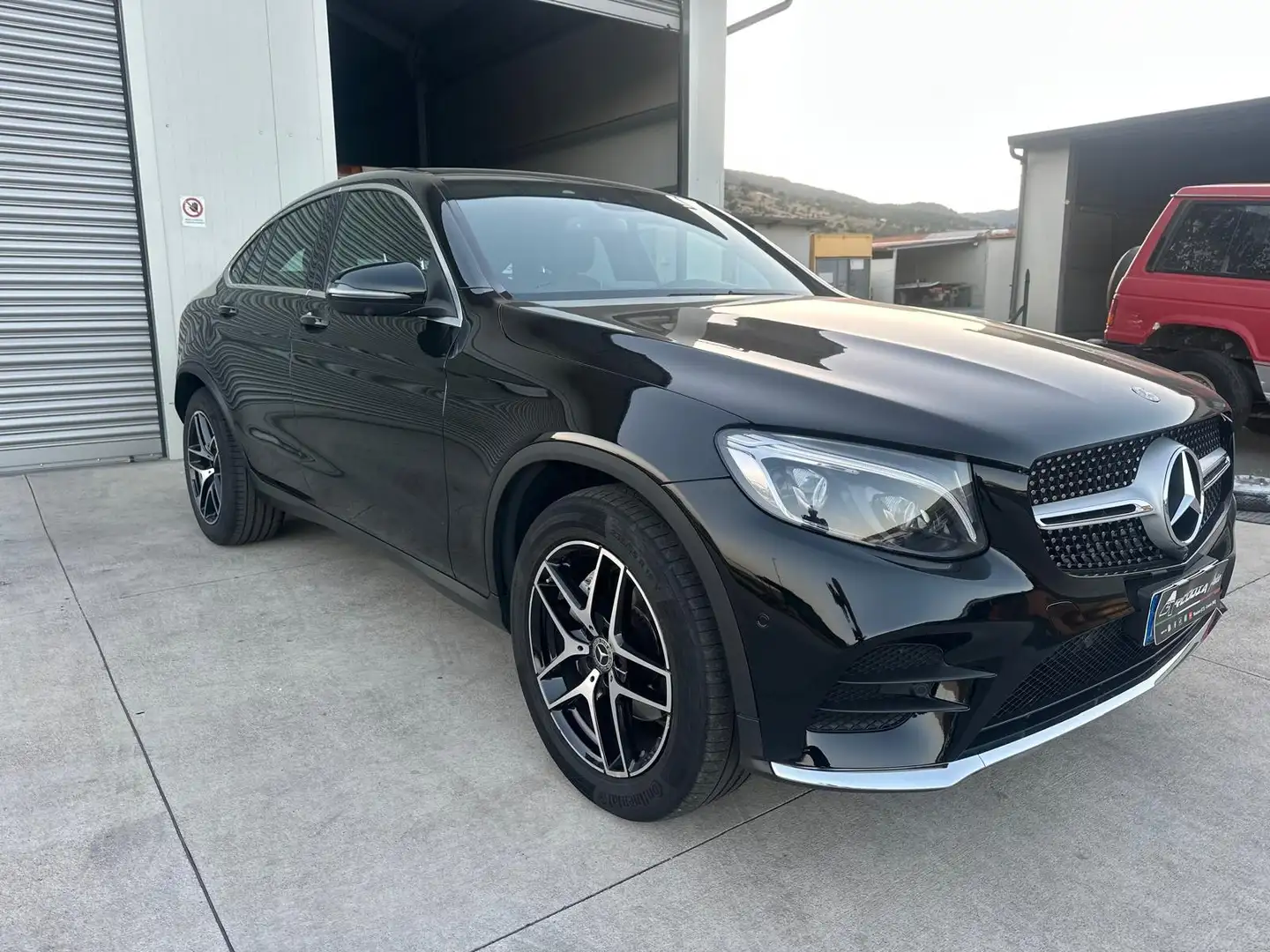 Mercedes-Benz GLC 250 Coupe d Sport 4matic auto - 2