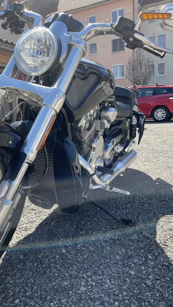 Harley-Davidson VRSC V-Rod - 2