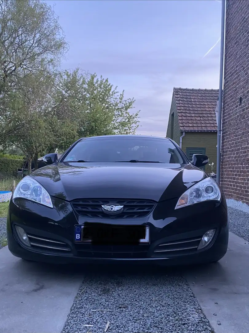 Hyundai Genesis Coupe 2.0 T - 1