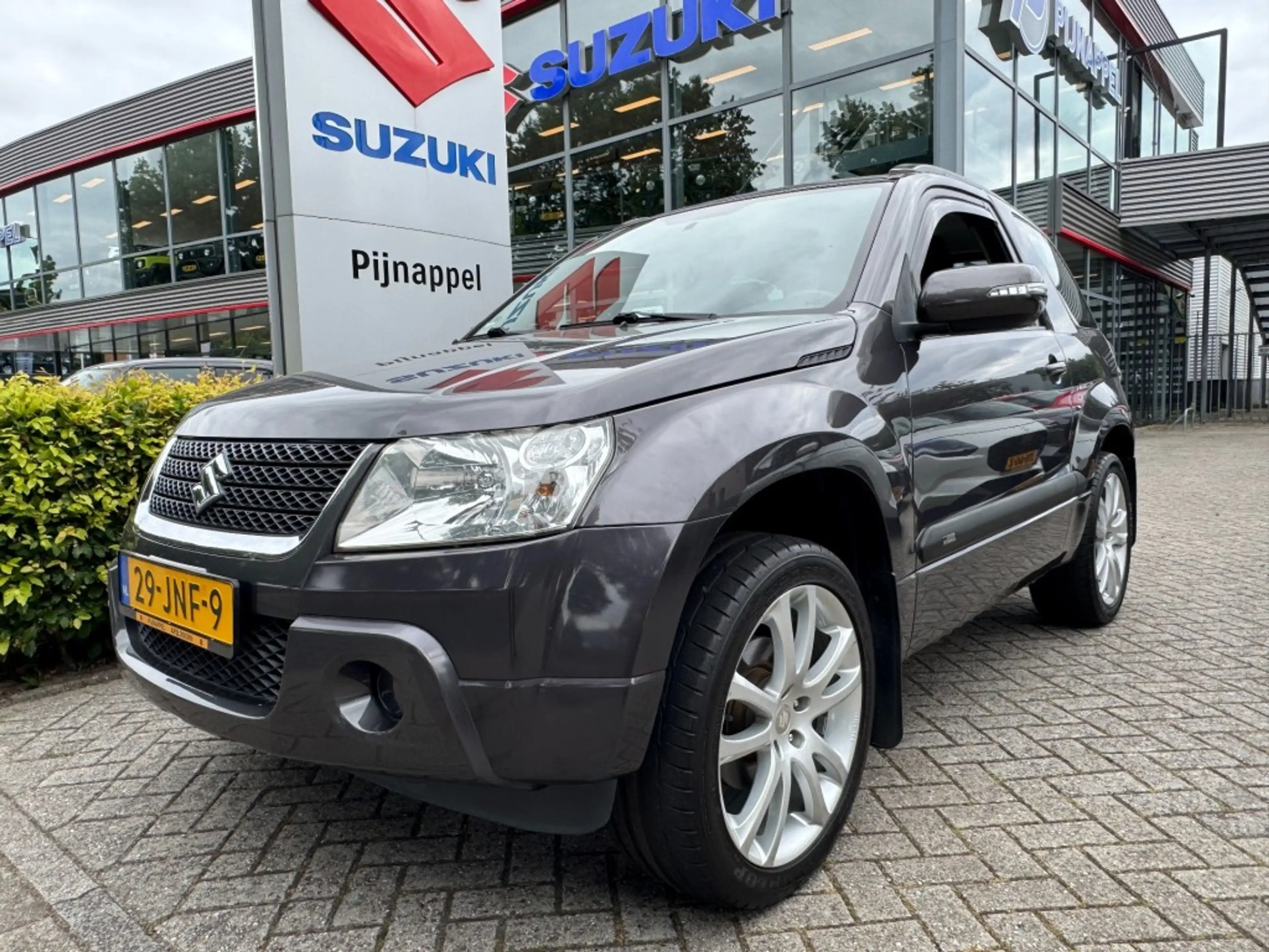 Suzuki Grand Vitara 1.6 Comfort 16V 3-deurs 4x4 Airco - Lichtmetalen v — photo 5