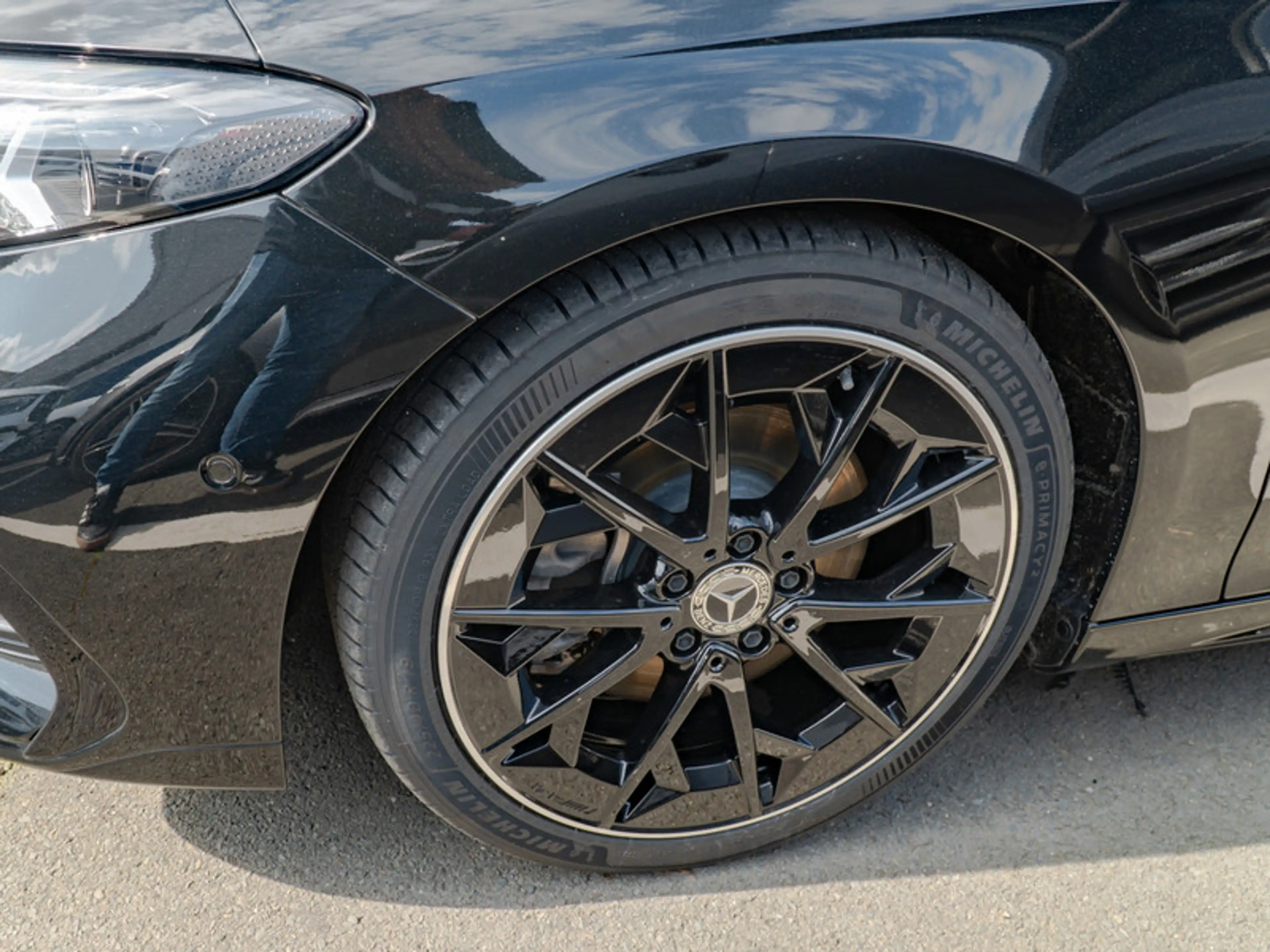 Mercedes-Benz CLA 200 AMG-Sport/Super/Pano/MLB/Night/Keyl/19" — photo 4