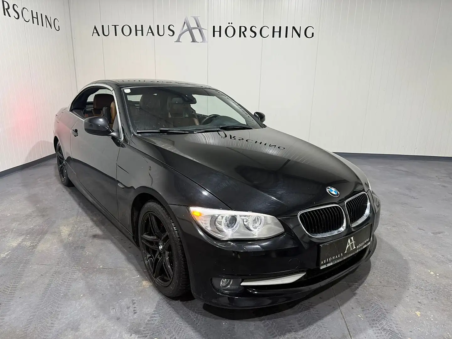 BMW 318 i Cabrio Österreich-Paket Schwarz - 2