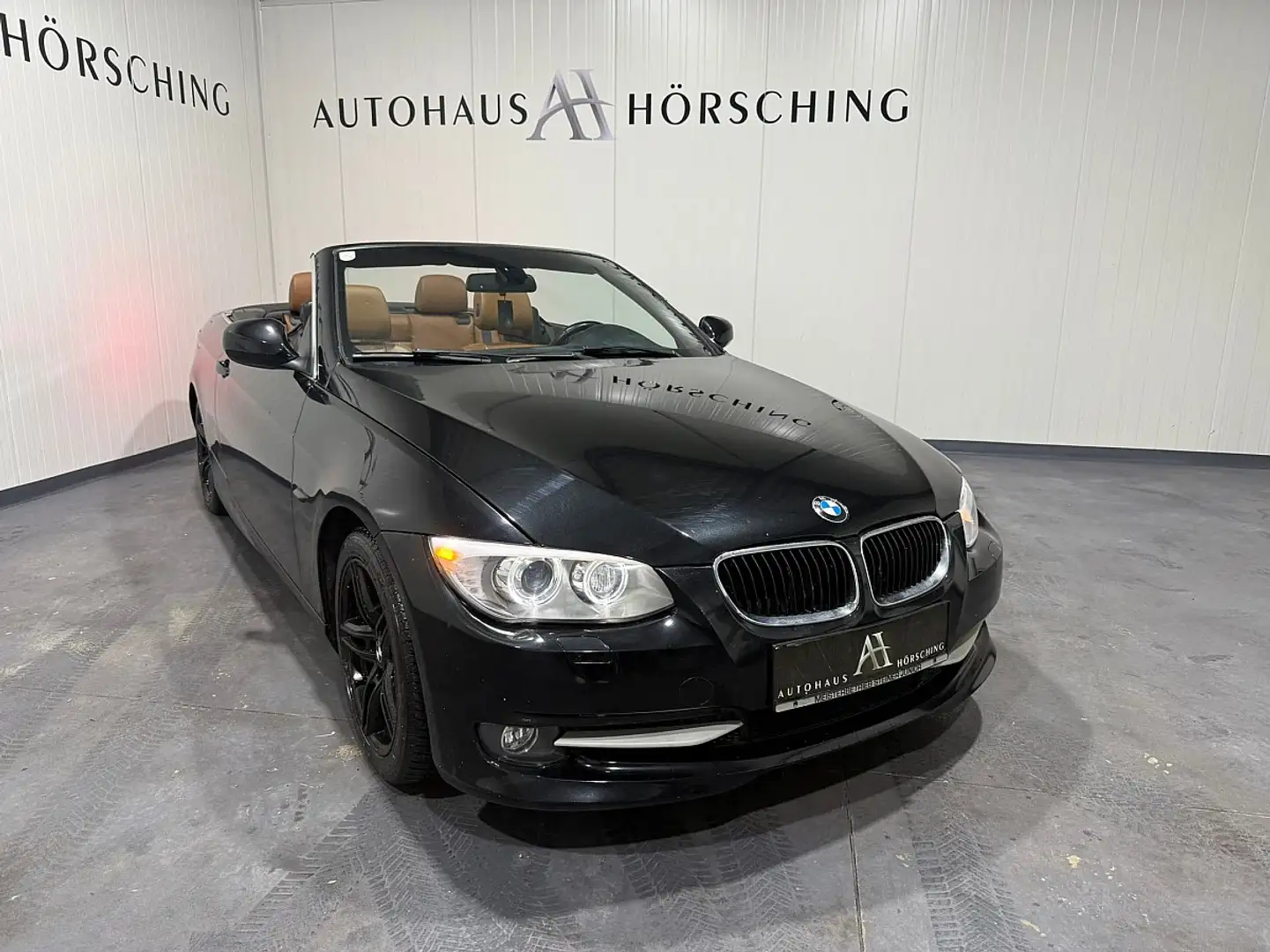 BMW 318 i Cabrio Österreich-Paket Schwarz - 1