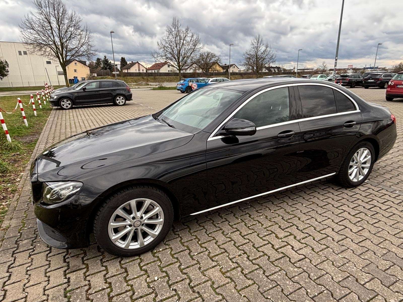 2016 Mercedes Benz E 220
