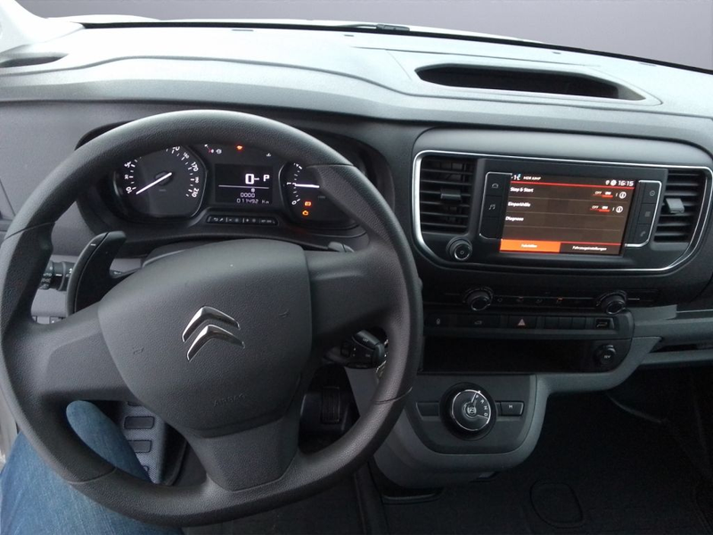 Citroen Jumpy XS BlueHDi 180 EAT8 Club — photo 12