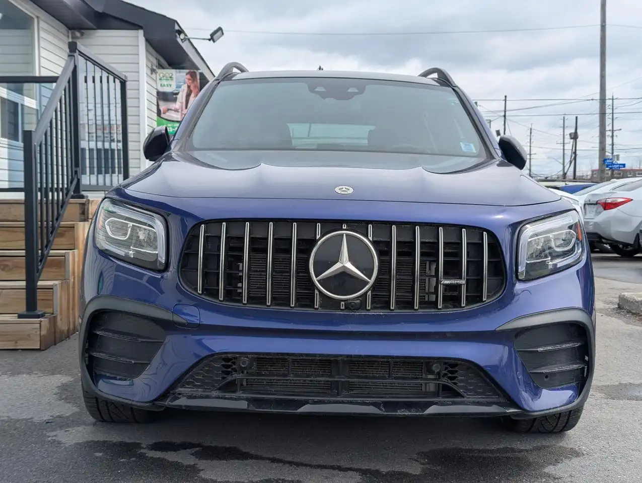 Mercedes-Benz GLB снимка Mercedes-Benz GLB