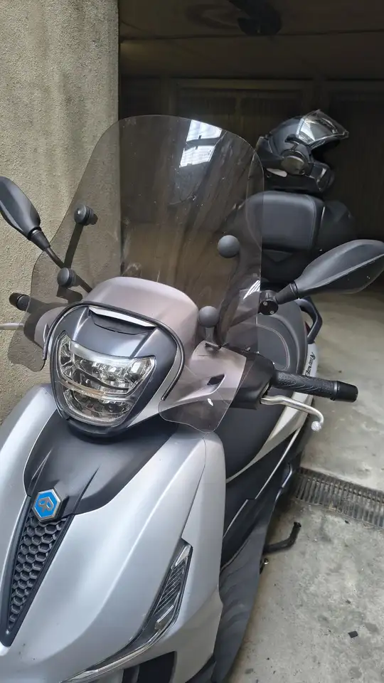 Piaggio Beverly 300