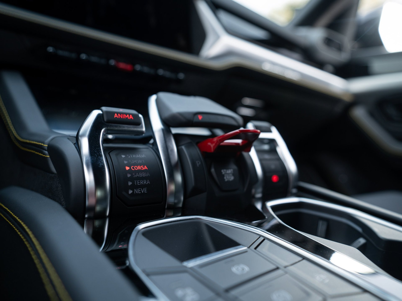 Lamborghini Urus SE 4.0 V8 Hybrid (2025) 800PK | Full Option | 1.50 — photo 50