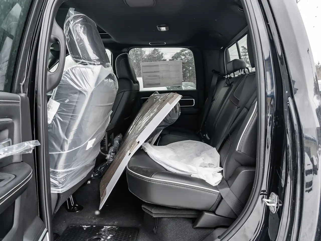 RAM 3500 снимка RAM 3500