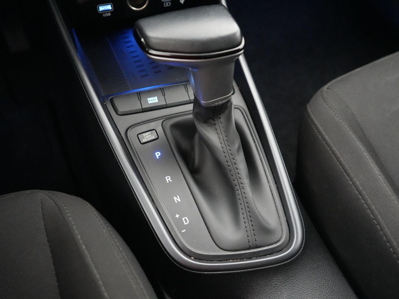 Hyundai i20 1.0 T-GDi 48V 7-DCT 74kW Techno — photo 10