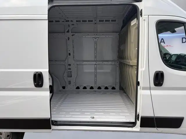 Citroen Jumper view 14