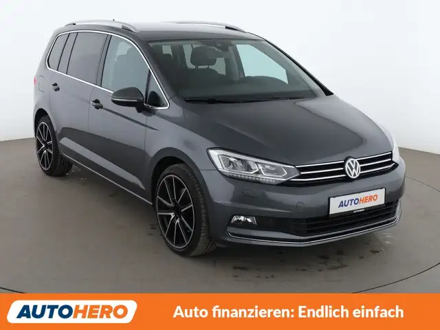 Volkswagen Touran view 8